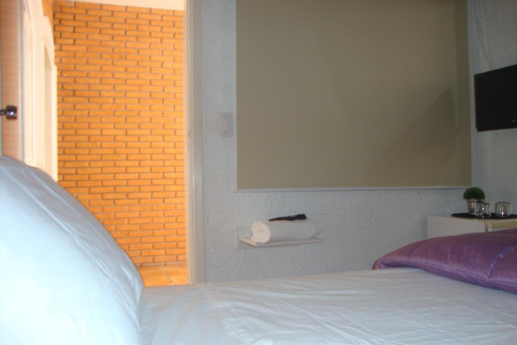 Black Hotel Bauru Szoba fotó